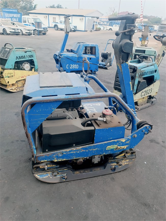 C-2734 EM Vibrating Plate Compactor 620kg AVH7010