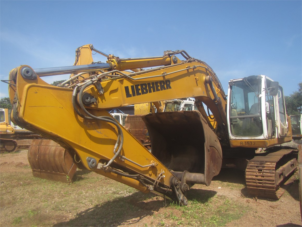 R-1572 Crawler Excavator R926C-LGP