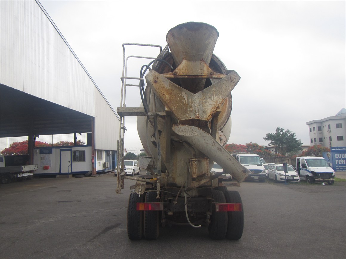 B-8175 Truck Concrete Transport Drum Mixer 9m³ 33.360 6x4