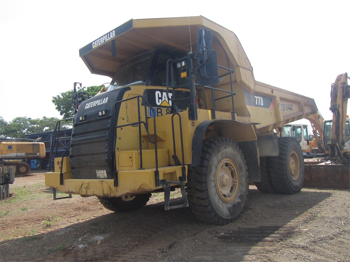 B-8482 Dump Truck 770
