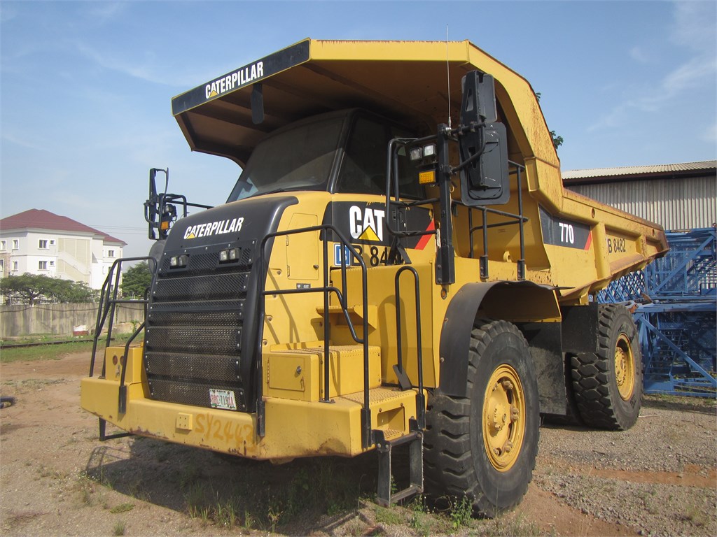 B-8482 Dump Truck 770