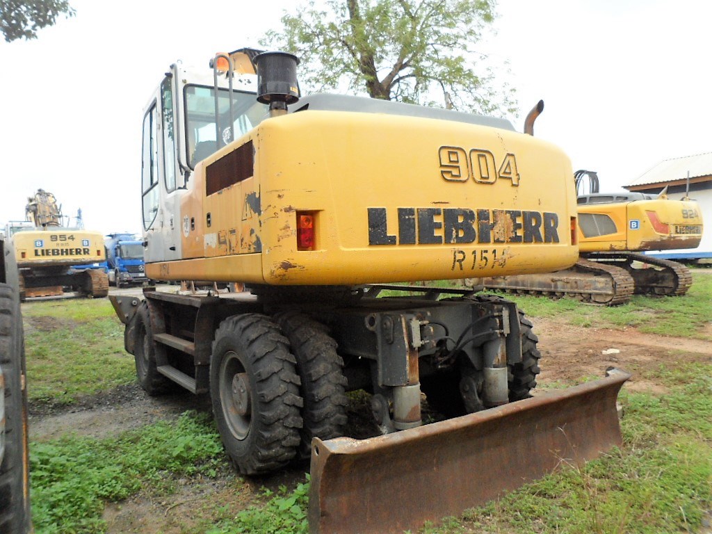 R-1514 EM Wheel Excavator A904C 1.1m³