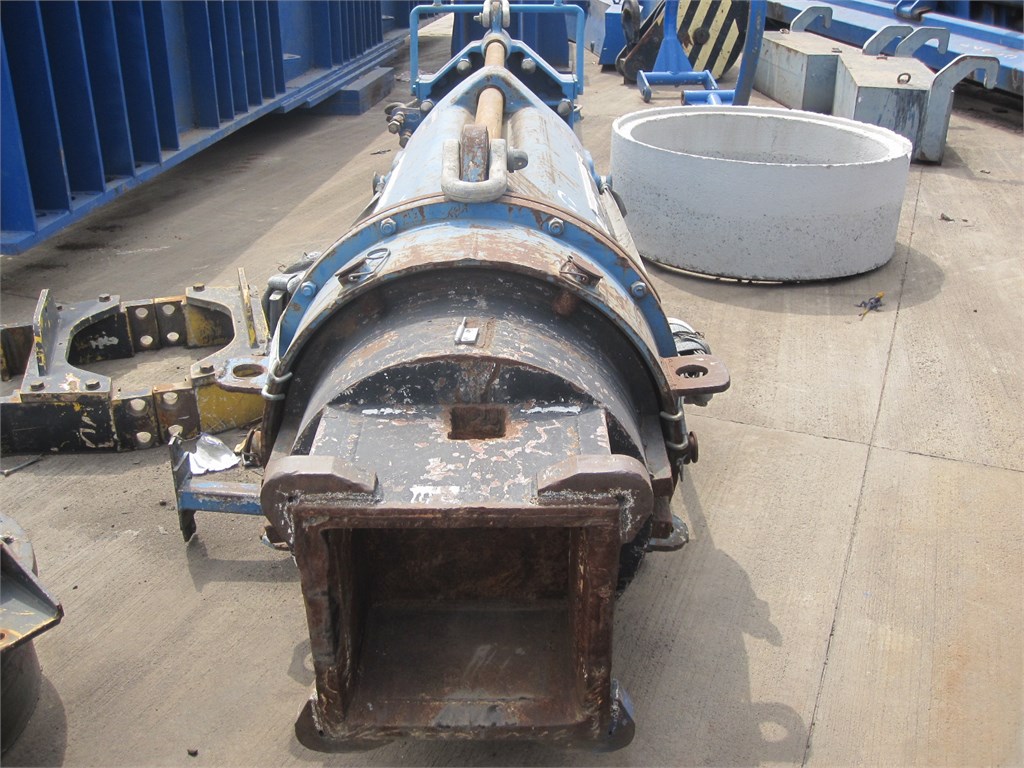 C-1614 Hydr. Battering Ram MHF3-7 C-1614 Hydr. Battering Ram MHF3-7