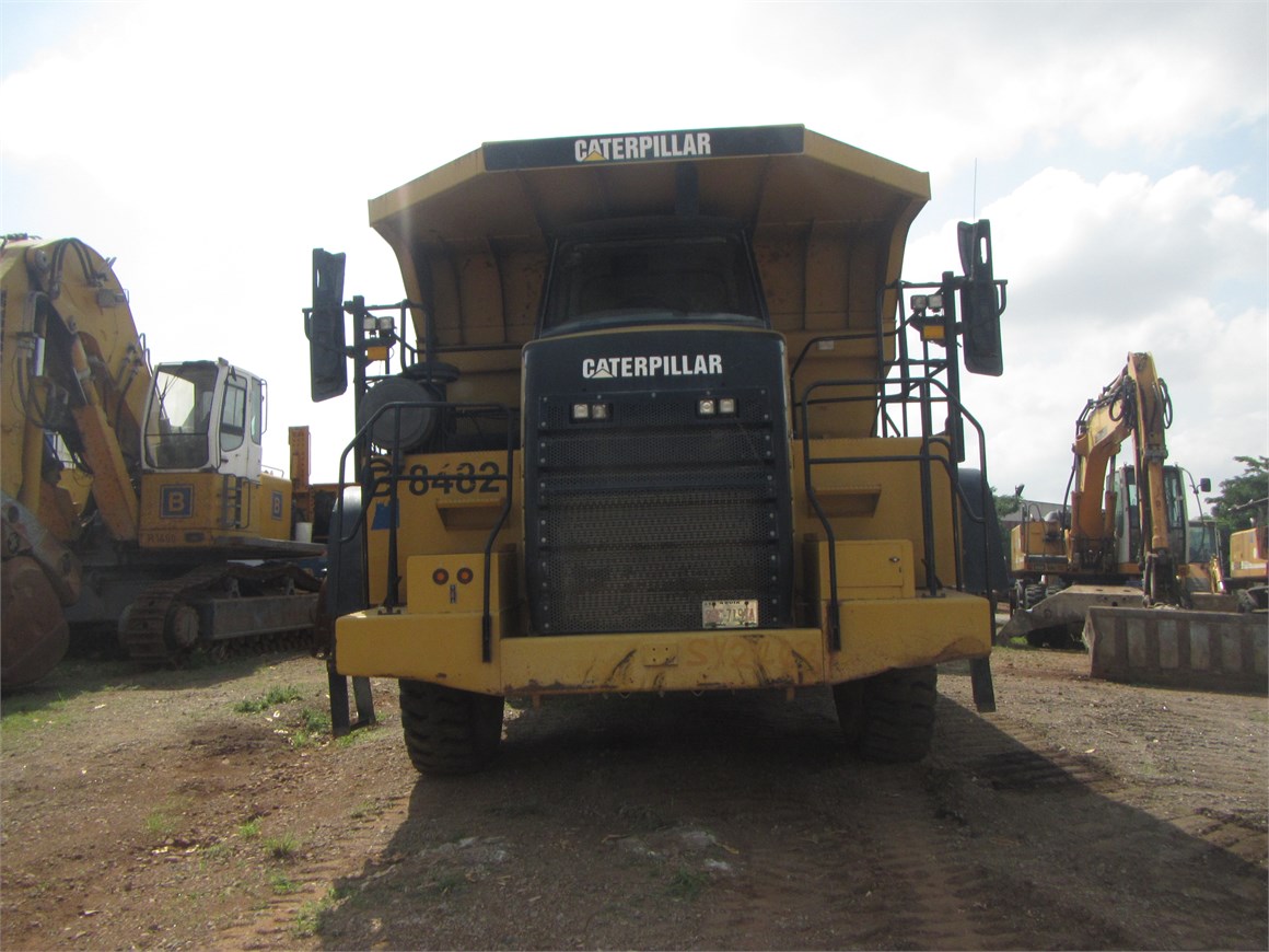 B-8482 Dump Truck 770