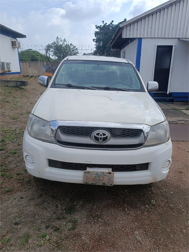 U-4809 Pick-Up Hilux 2,5D