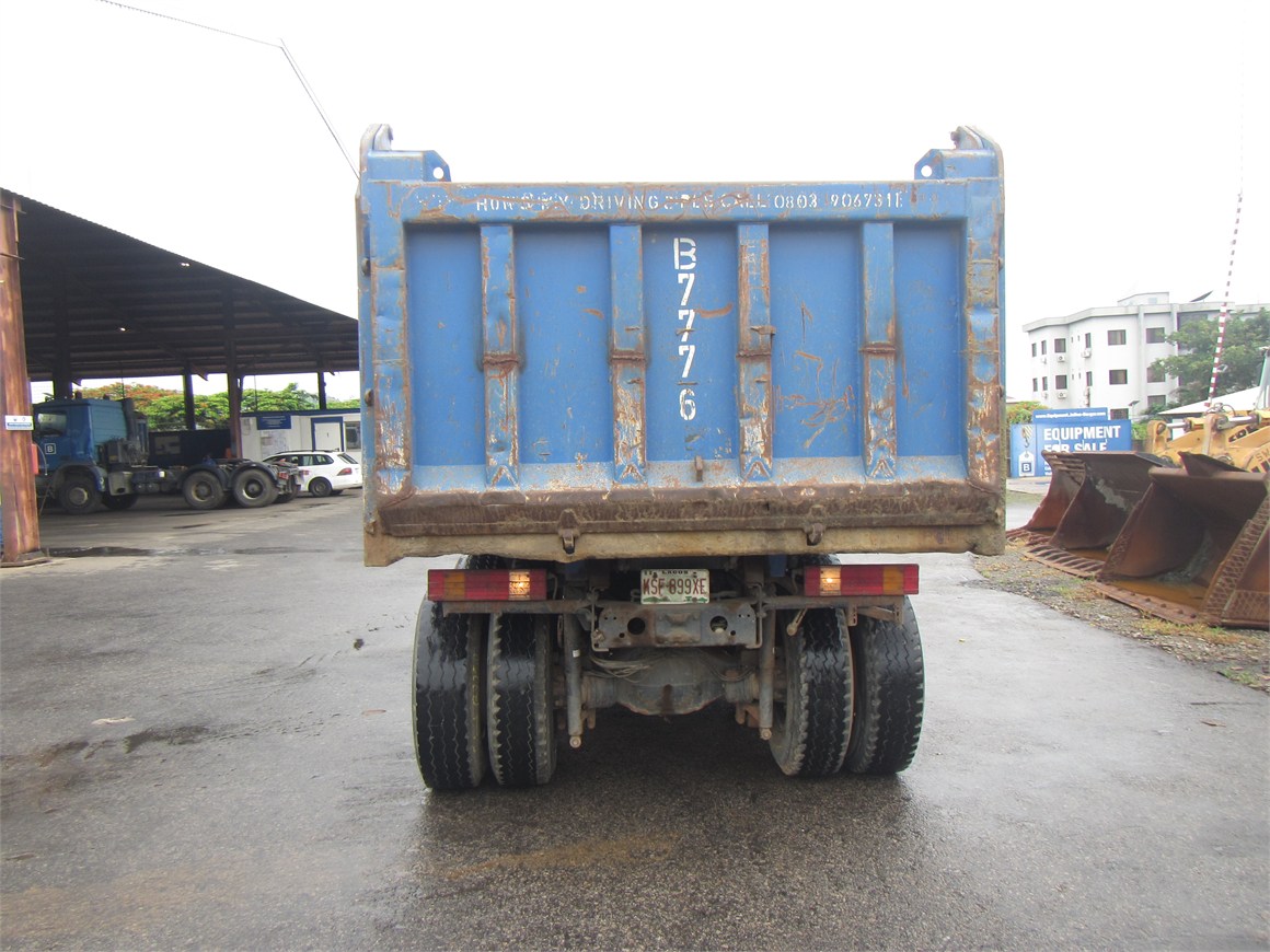 B-7776 Truck Rear Tipper 14m³ 3331 6x4