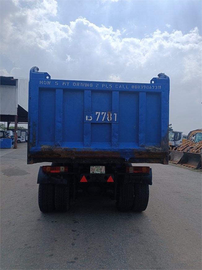 B-7781 Truck Rear Tipper 14m³ 3331 6x4