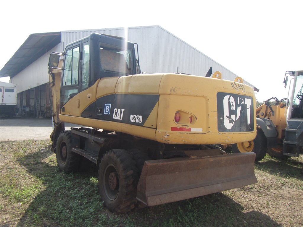 R-1453 Mobile Excavator M318D