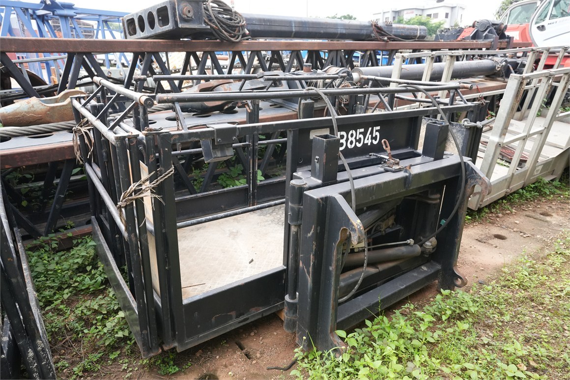 B-8545 Man Basket Forklift 540-170 300kg