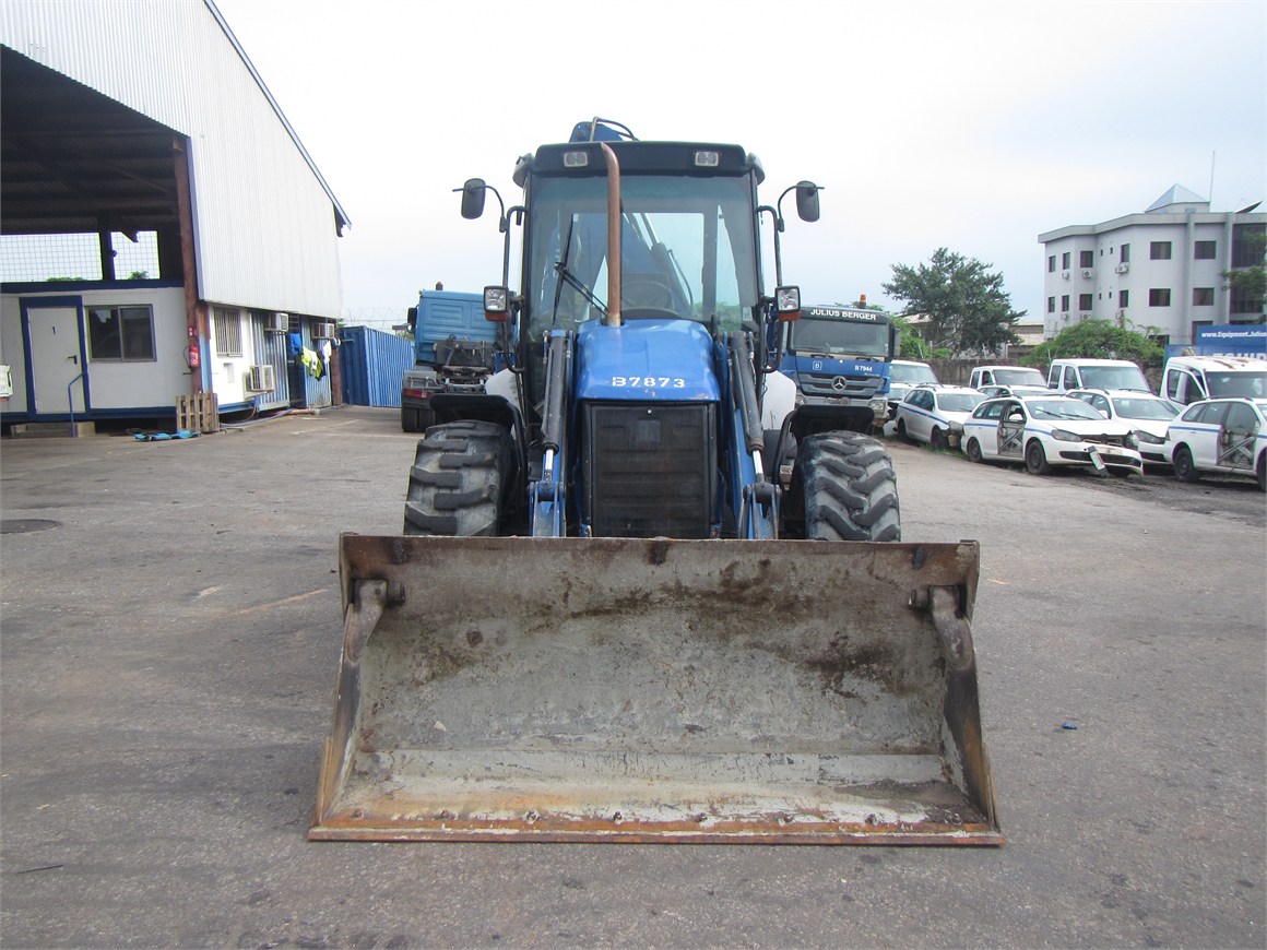 B-7873 EM Backhoe Loader 4CX 1.1m³