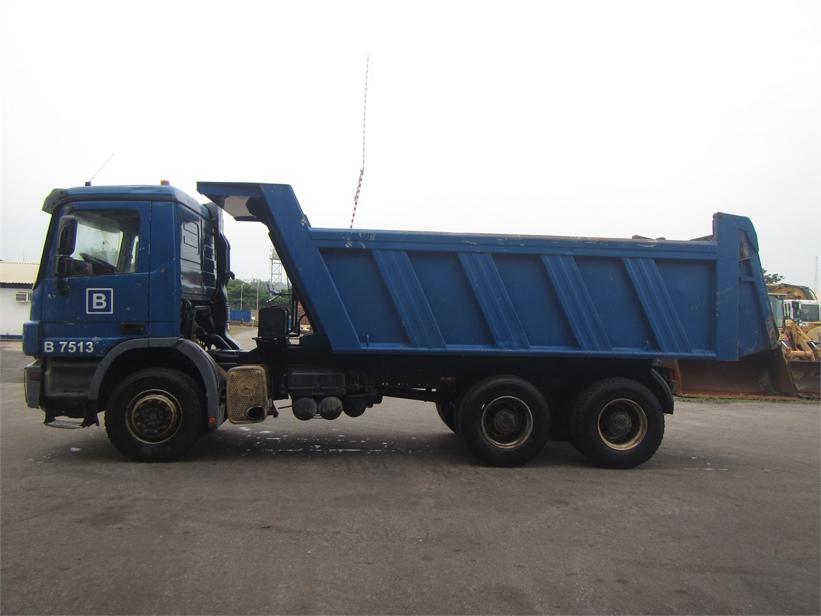 B-7513 Truck Rear Tipper 14m³ 3331 6x4