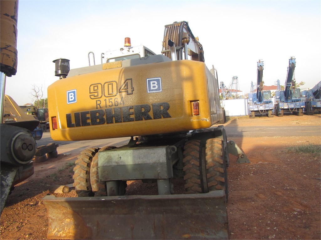 R-1564 EM Wheel Excavator A904C 1.1m³ SWE