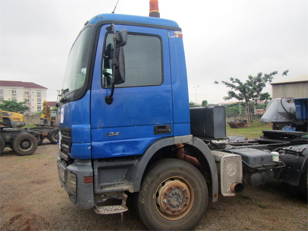 B-7255 Truck Tractor Semi-Trailer 3348S 6x4