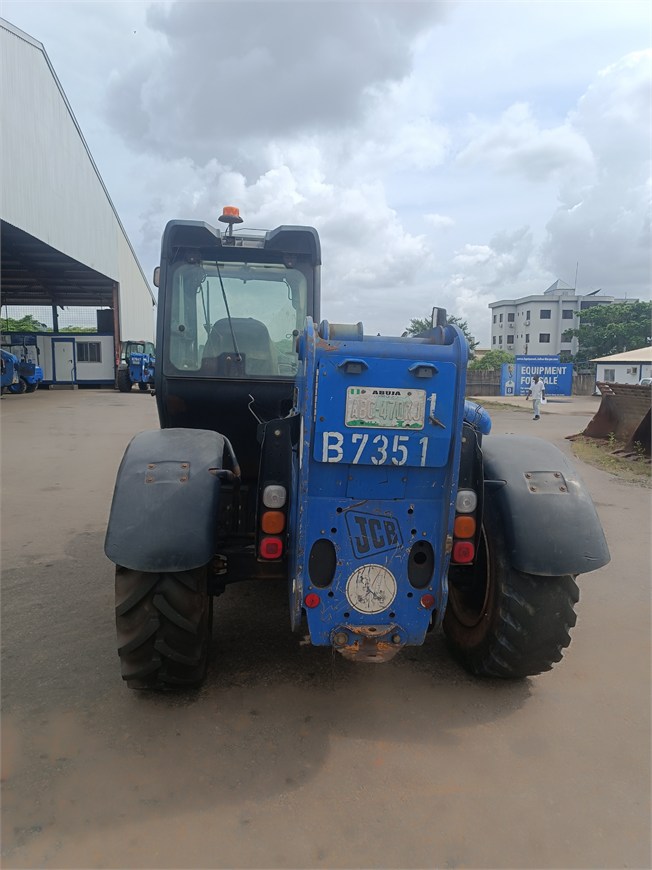 B-7351 RT Telescopic Forklift 535-95