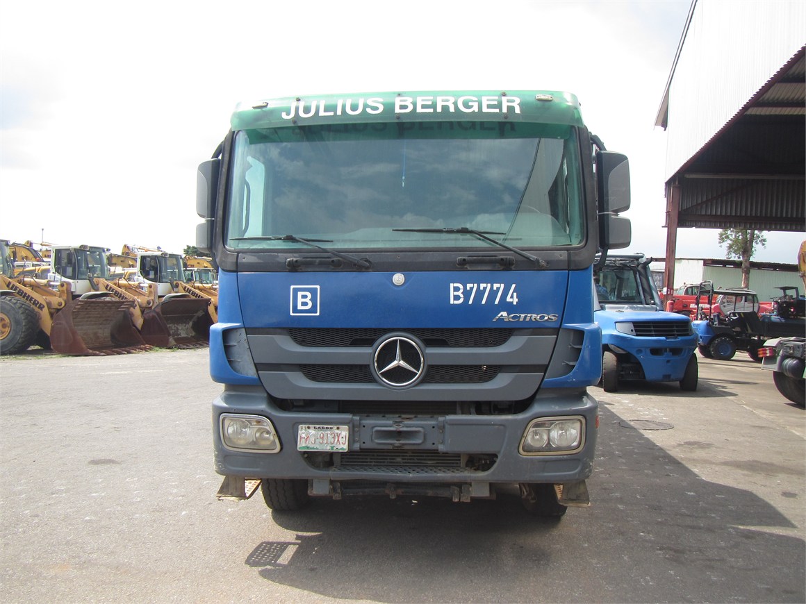B-7774 Truck Rear Tipper 14m³ 3331 6x4