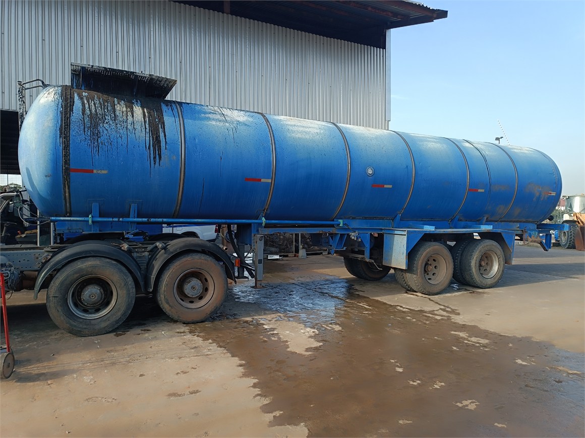 B-6780 Semi-Trailer Bitumen-Tank 30m³