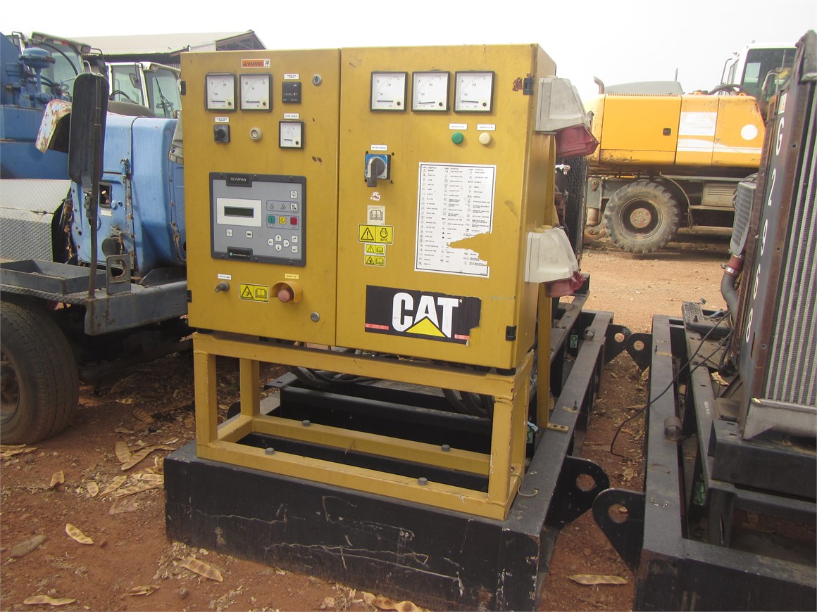 G-2965 Generator Diesel 135 kVA