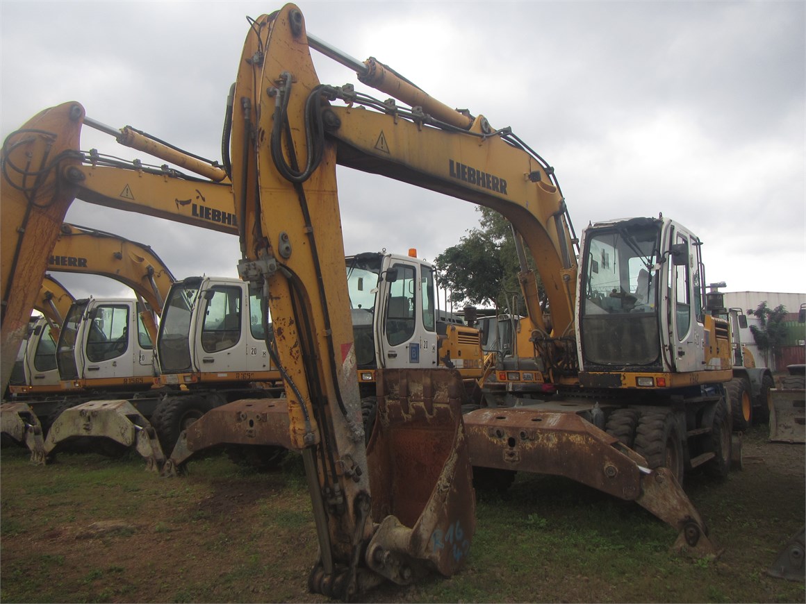 R-1642 EM Wheel Excavator A904C 1.1m³ SWE