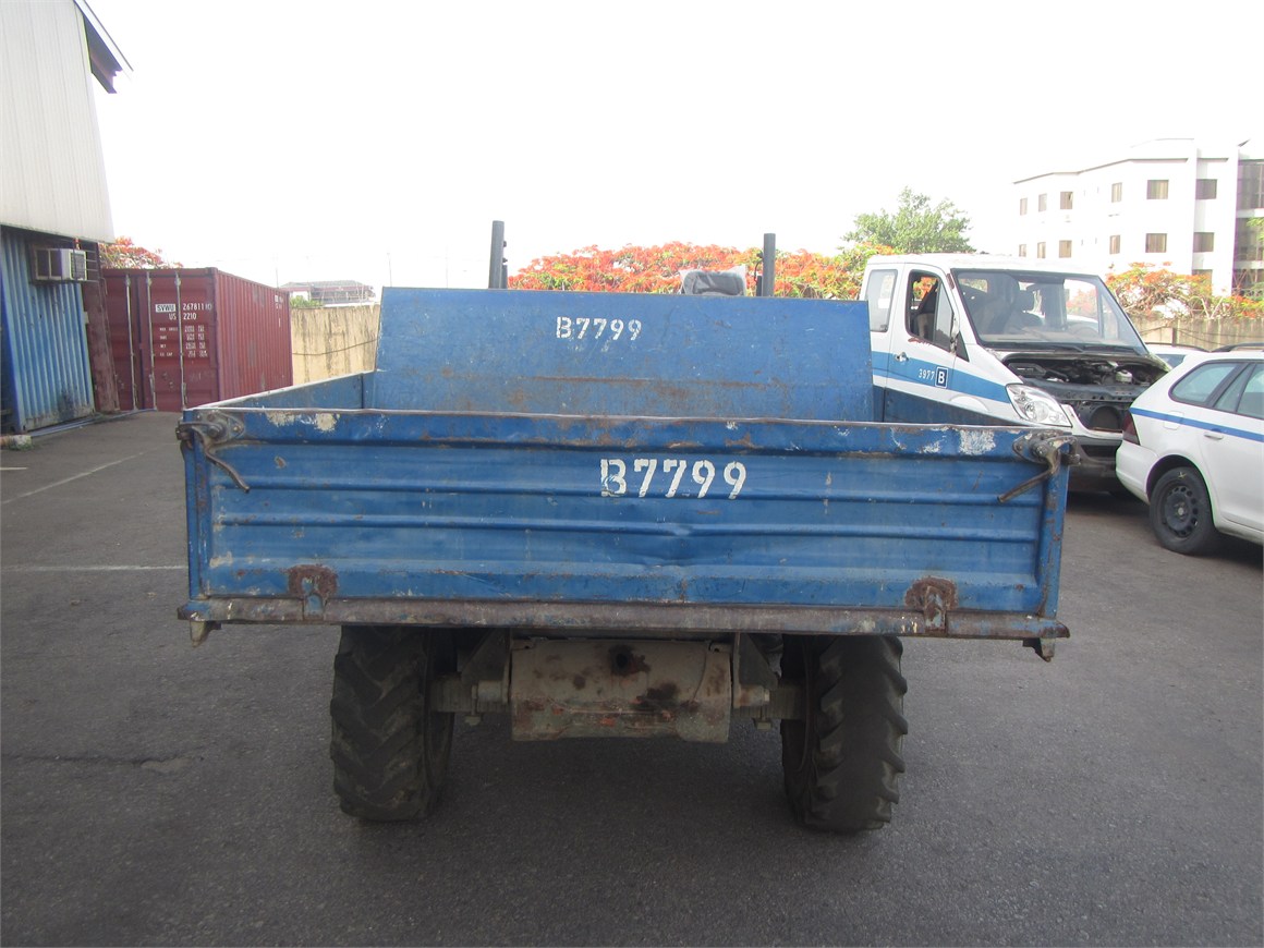 B-7799 Dumper Tipper Platform 2to. D201RHP 4x4