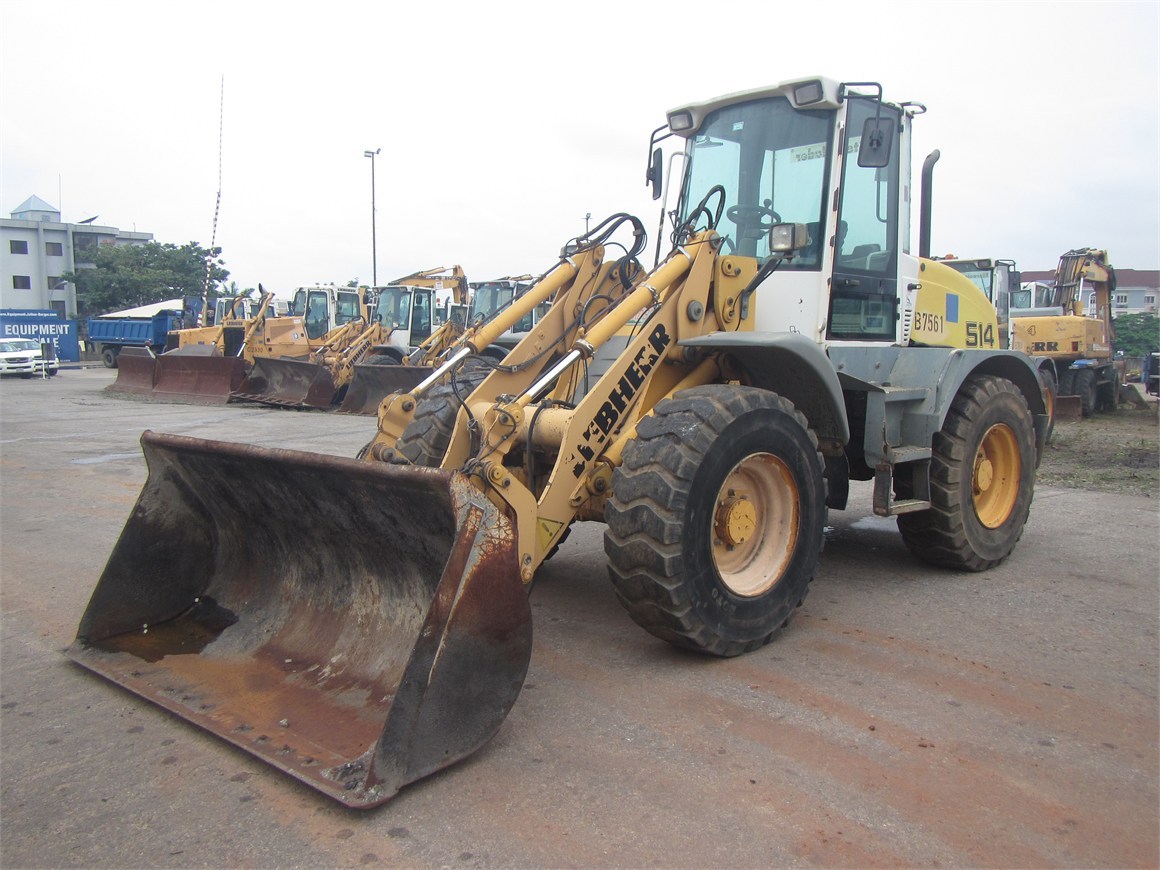 B-7561 EM Tool Carrier L514 1.4m³ & Fork