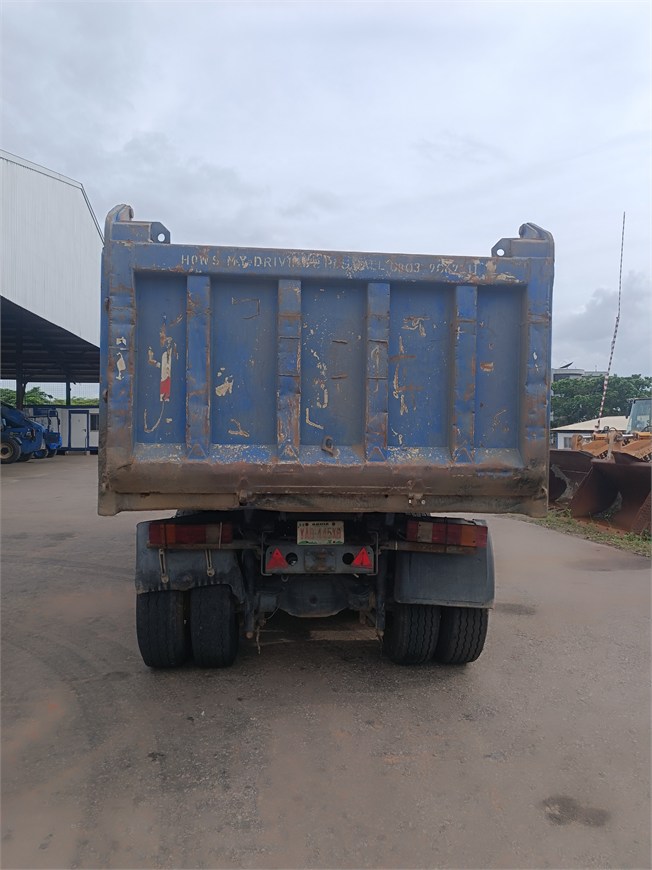 B-8130 Truck Rear Tipper 14m³ 3331 6x4