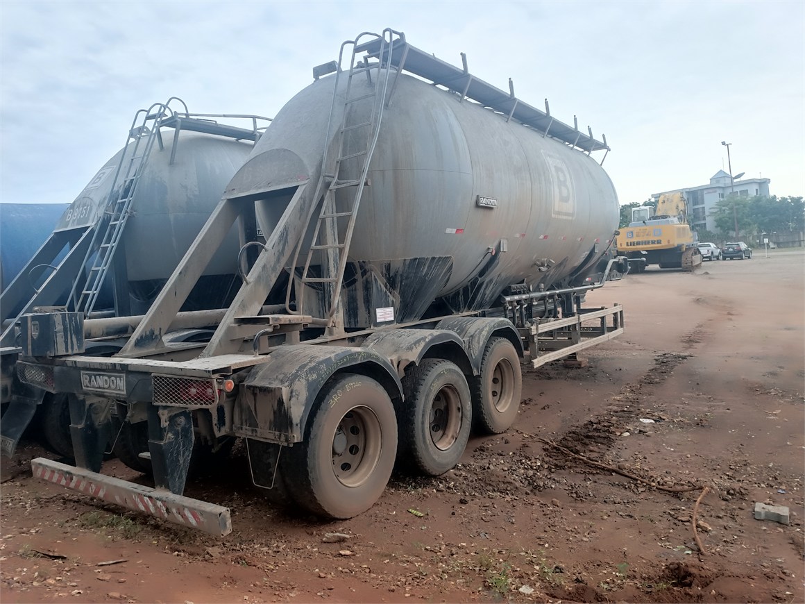 B-9152 Semi-Trailer Cement-Silo 35m³ SR-SL
