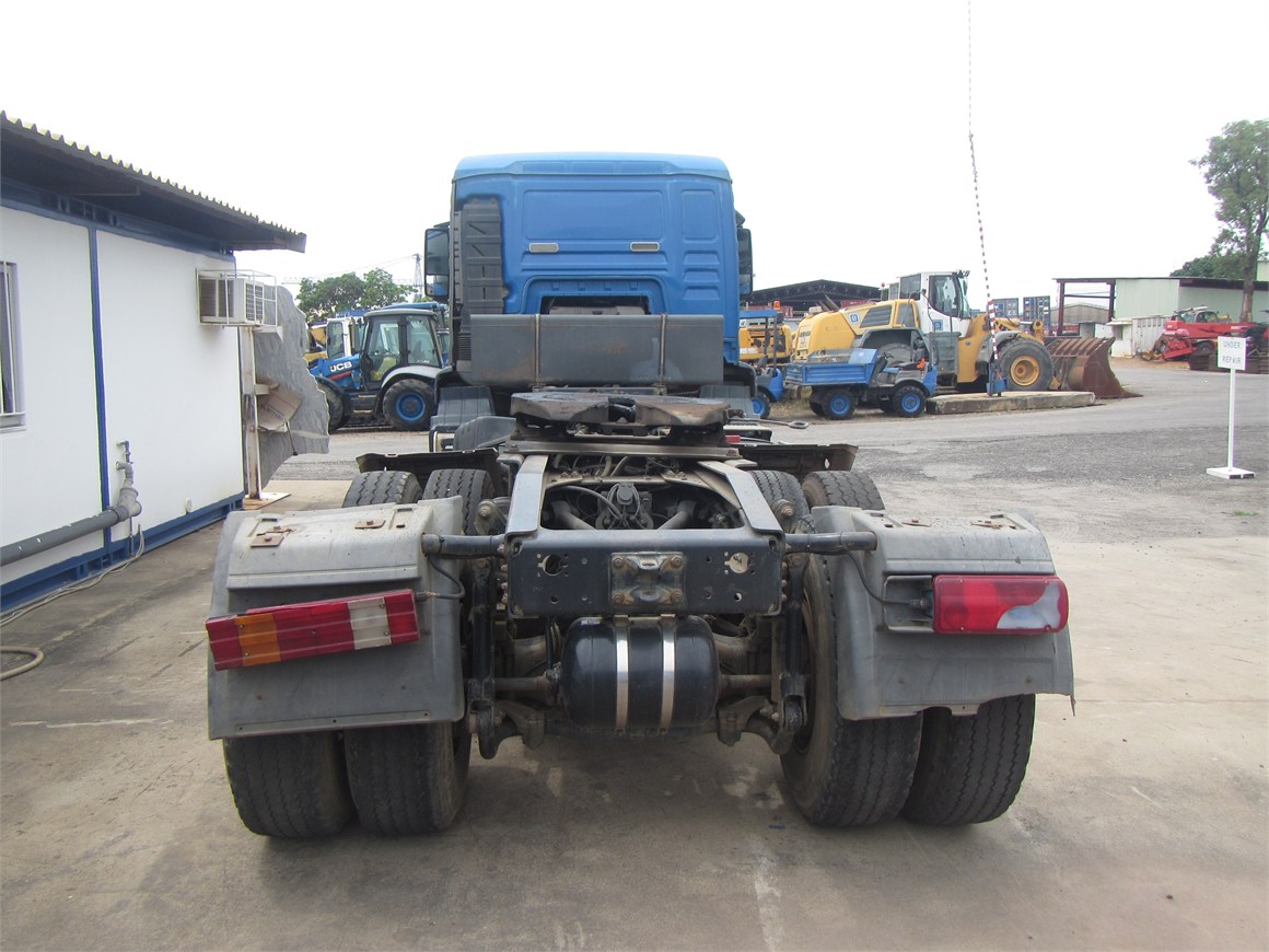B-8166 Truck Tractor Semi-Trailer 33.480 6x4