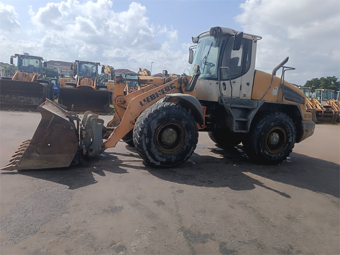 C-2580 EM Wheel Loader L538 2.2m³ & Fork
