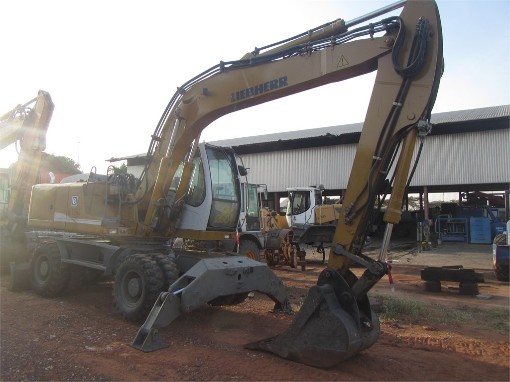 R-1564 EM Wheel Excavator A904C 1.1m³ SWE