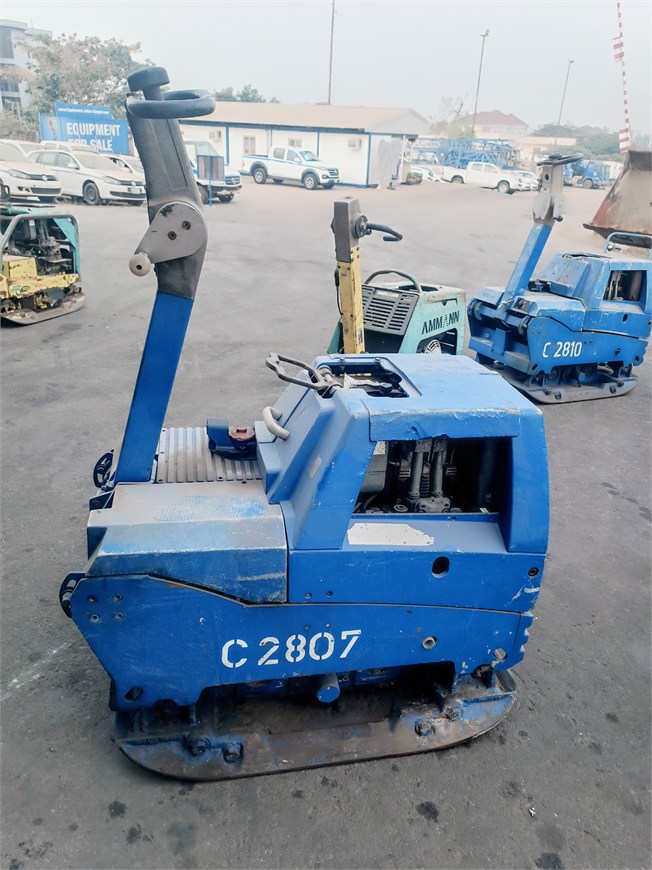 C-2807 EM Vibrating Plate Compactor 680kg APH100-20