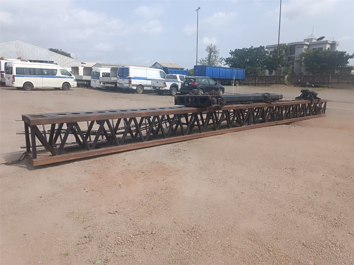 C-1841 Leader LRH 200