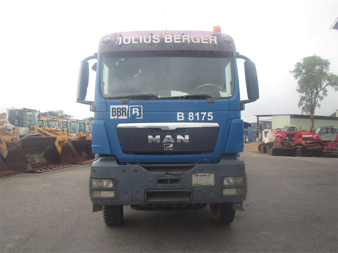 B-8175 Truck Concrete Transport Drum Mixer 9m³ 33.360 6x4