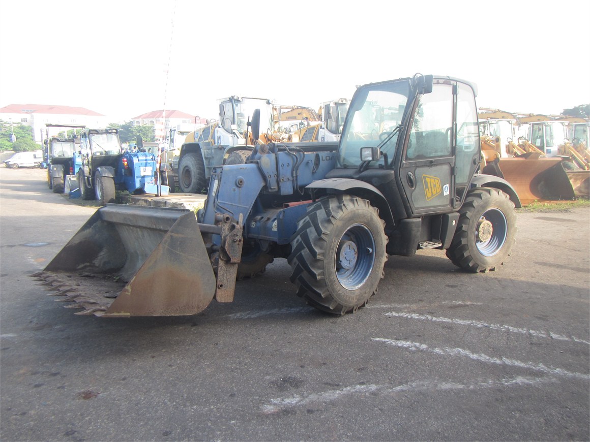 B-7355 RT Telescopic Forklift 535-95