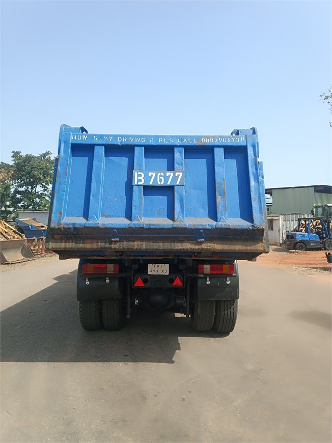 B-7677 Truck Rear Tipper 14m³ 3331 6x4
