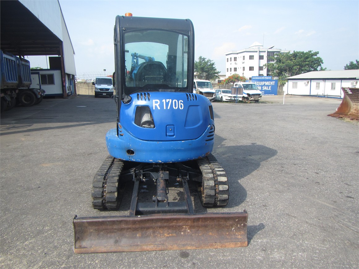 R-1706 EM Crawler Excavator 8030 ZTS