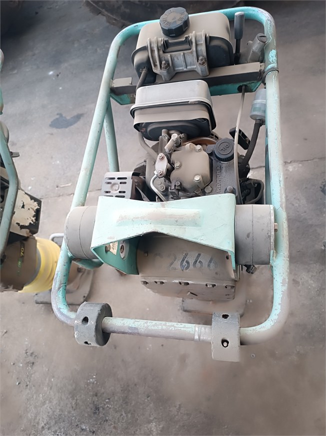C-2666 EM Vibrating Tamper Compactor 83kg ACR70D