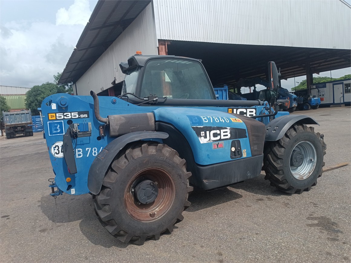 B-7846 RT Telescopic Forklift 535-95