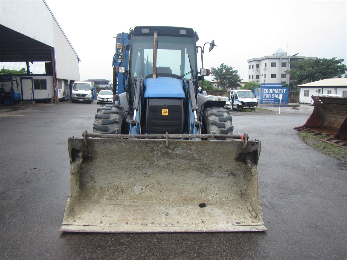 B-7875 EM Backhoe Loader 4CX 1.1m³