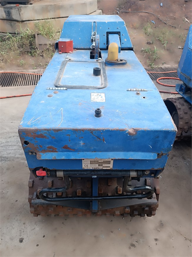 C-2605 EM Handguided Tandem Trench Roller 1,5to. RW1515
