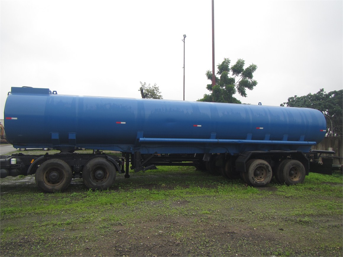 B-7318 Semi-Trailer Diesel-Tank 40m³