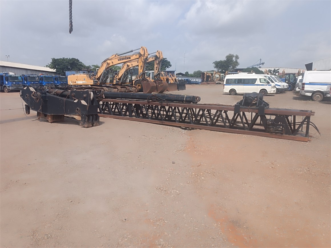 C-1841 Leader LRH 200