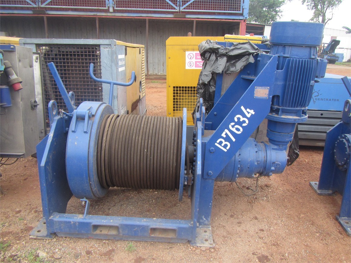 B-7634 Electrical Towage Winch 200kN
