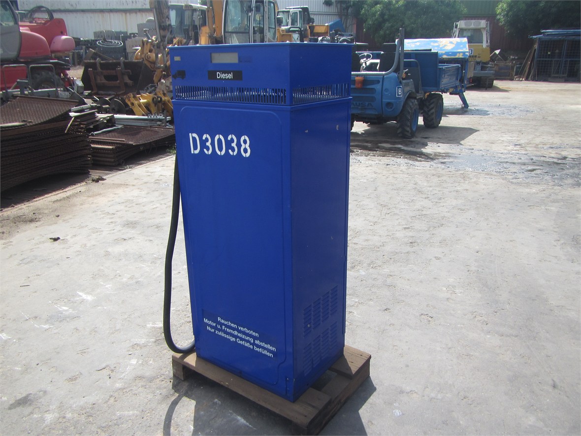 D-3038 Diesel Filling Station Car Endura