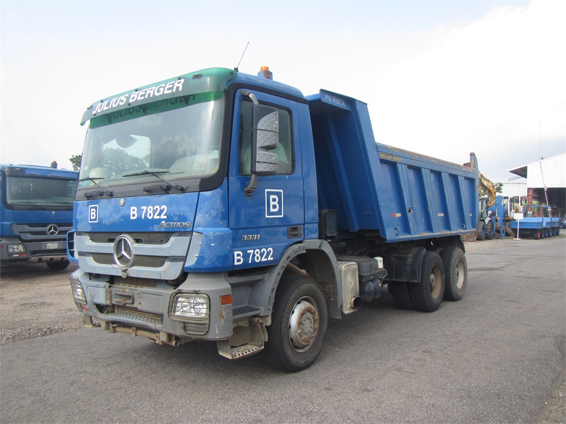 B-7822 Truck Rear Tipper 14m³ 3331 6x4