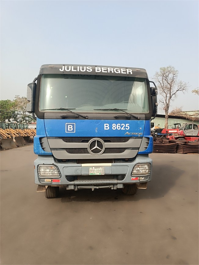 B-8625 Truck Tractor Semi-Trailer 2031 4x2