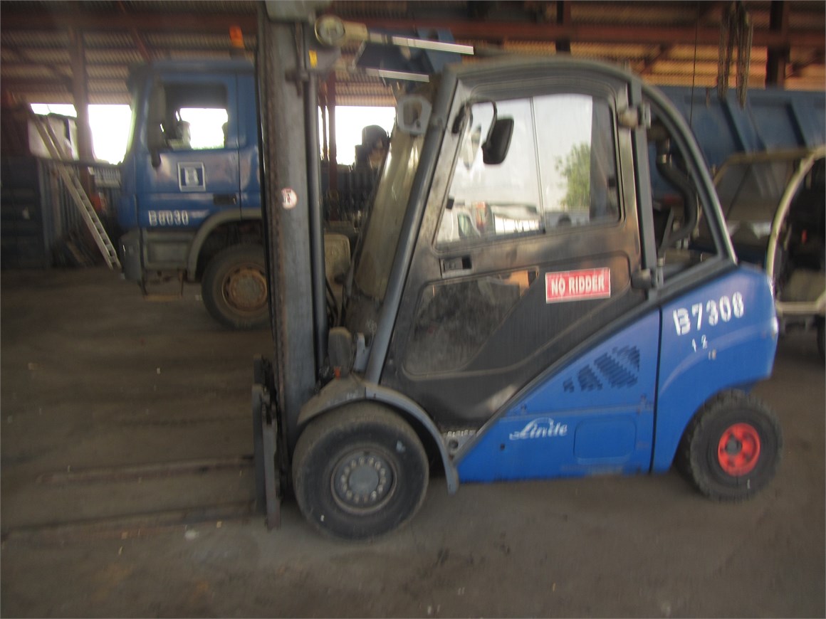 B-7308 Road Forklift H30D