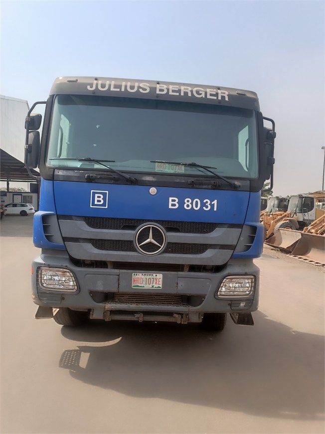 B-8031 Truck Tractor Semi-Trailer 3340 6x4