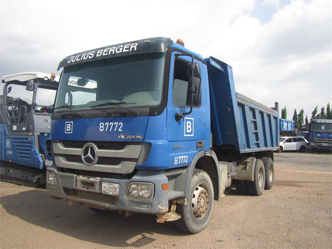 B-7772 Truck Rear Tipper 14m³ 3331 6x4