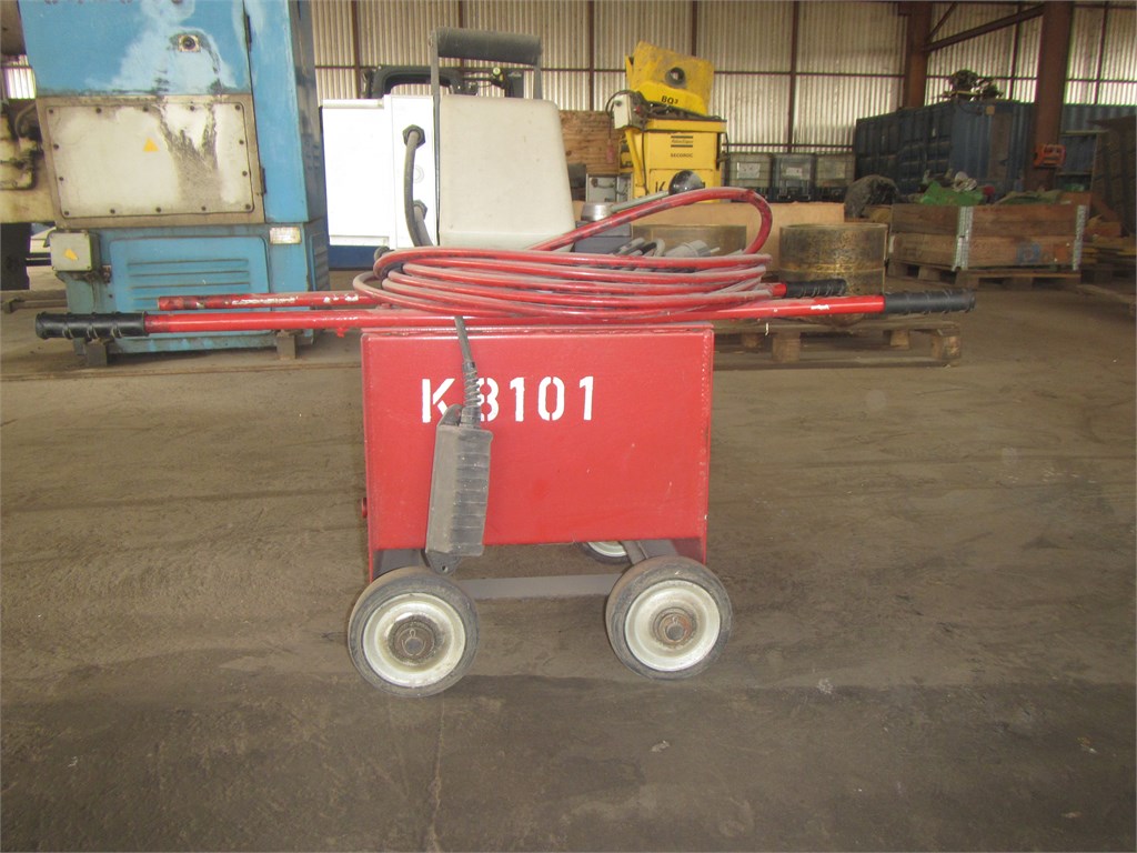 K-8101 Workshop Hydraulic Track Pressing Unit 200 To K-8101 Workshop Hydraulic Track Pressing Unit 200 To