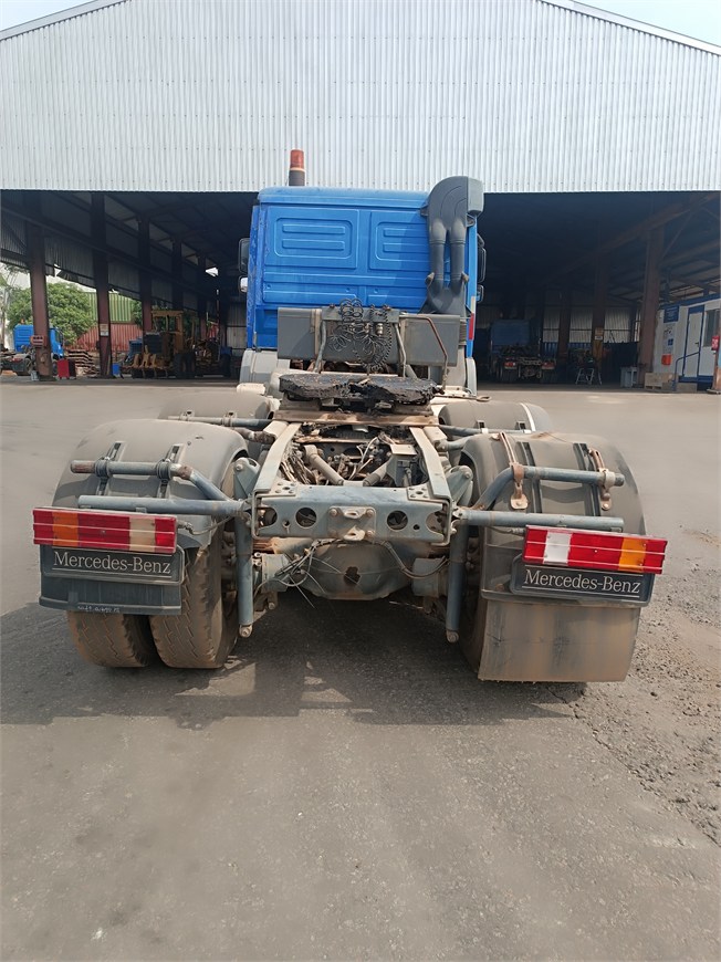 B-8397 Truck Tractor Semi-Trailer 2031 4x2